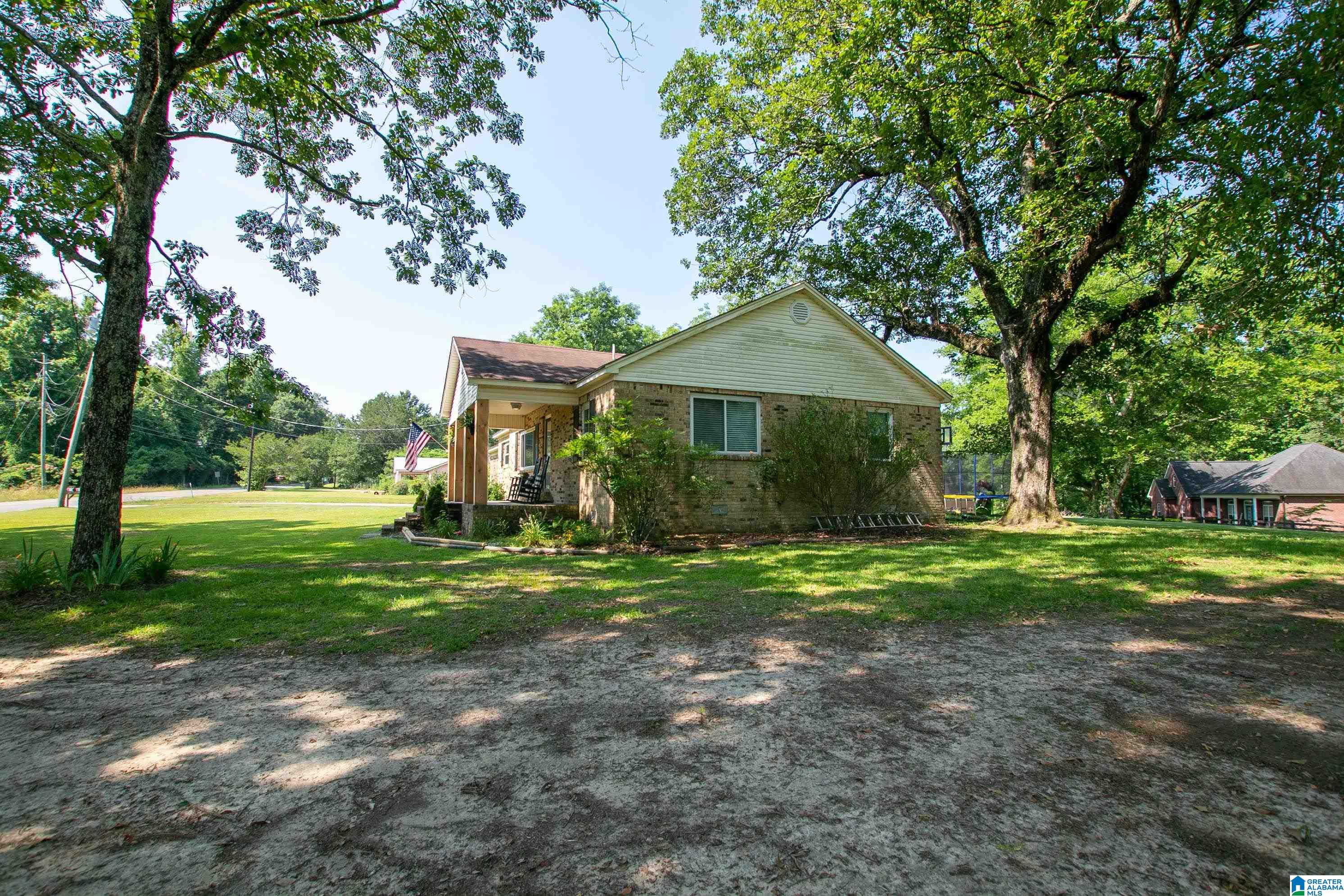 9730 Corner School Road Warrior, AL 35180 - Photo 5 of 38 Gallery Image 5