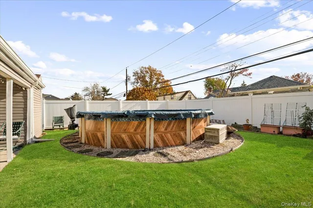 a view of outdoor space yard and patio