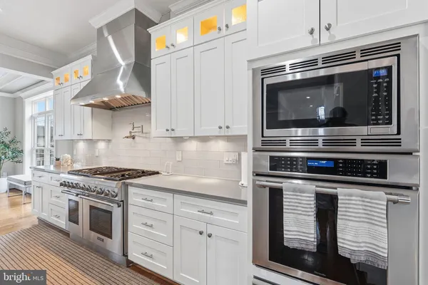 $2,350,000 | 2525 Flint Hill Road, Vienna, VA 22181