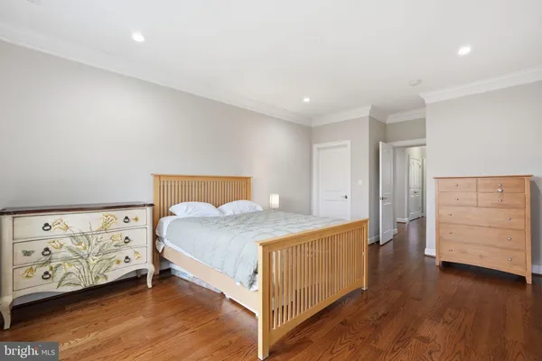 $2,350,000 | 2525 Flint Hill Road, Vienna, VA 22181