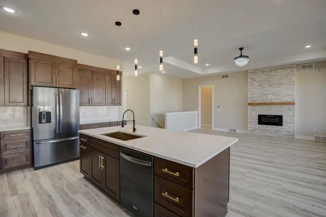 $619,000 | 2025 Mulberry Street, Sauk City, WI 53583