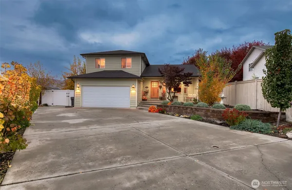 $599,900 | 318 Mary Lane, East Wenatchee, WA 98802