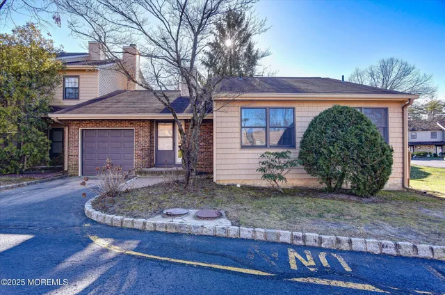 $3,900 | 15 Pimlico, West Long Branch, NJ 07764