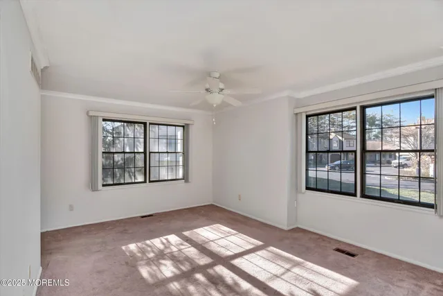 $3,900 | 15 Pimlico, West Long Branch, NJ 07764