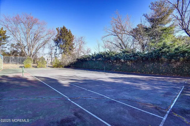 $3,900 | 15 Pimlico, West Long Branch, NJ 07764