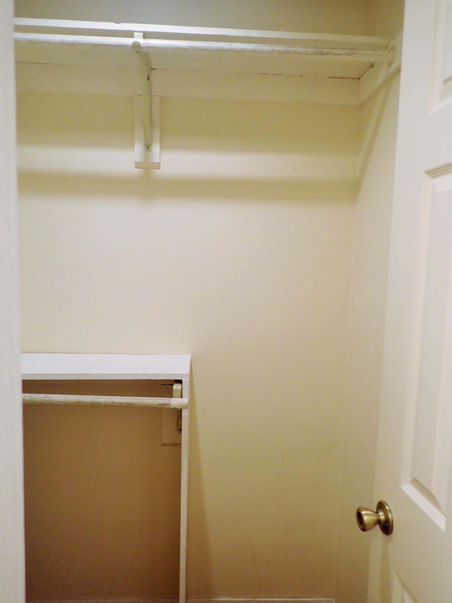 303 Sheldon Court Crestview, FL 32539 - Photo 19 of 45 a view of a shower