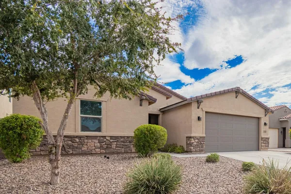 $2,800 | 1035 Carlsbad Drive, San Tan Valley, AZ 85140