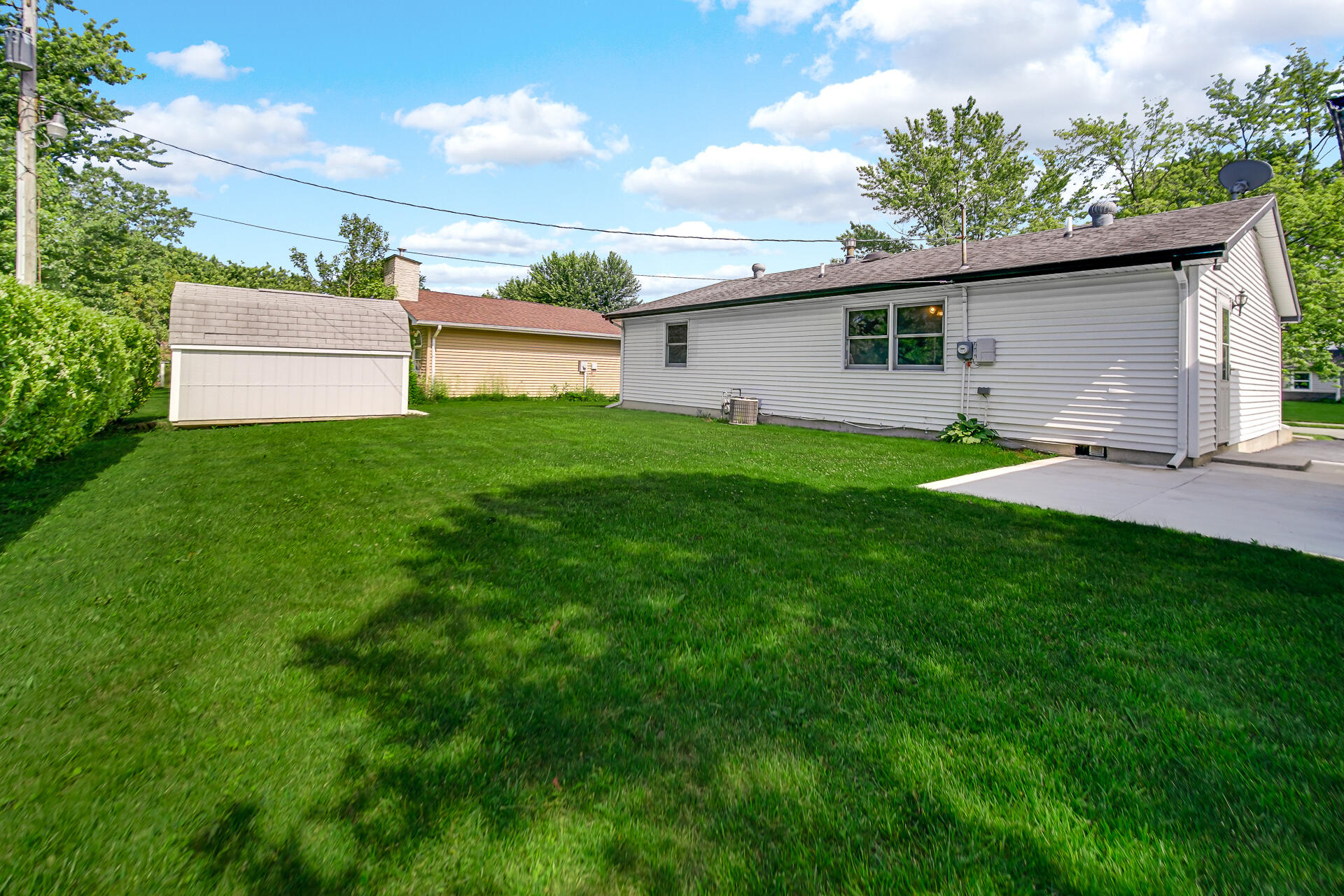 433 Nantucket Road Valparaiso, IN 46385 - Photo 21 of 24 1920x1280