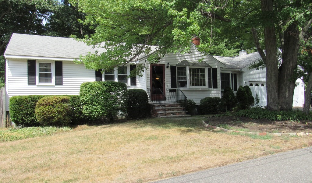 10 Patricia Road Peabody, MA 01960 - Photo 1 of 30 Gallery Image 1