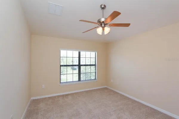 $1,850 | 16433 Kingletridge Avenue, Lithia, FL 33547