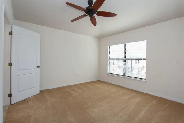 $1,850 | 16433 Kingletridge Avenue, Lithia, FL 33547