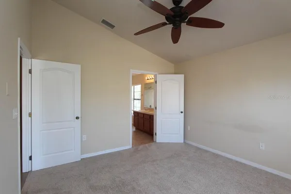 $1,850 | 16433 Kingletridge Avenue, Lithia, FL 33547