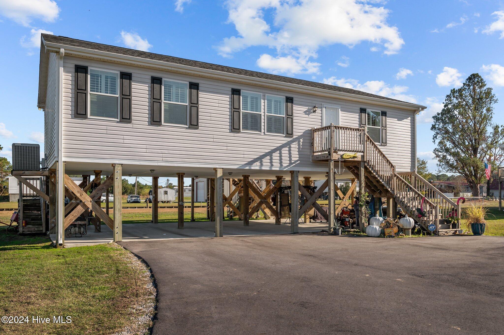 1134 Whichards Beach Road Chocowinity, NC 27817 - Photo 2 of 46 3-web-or-mls-COX_6522