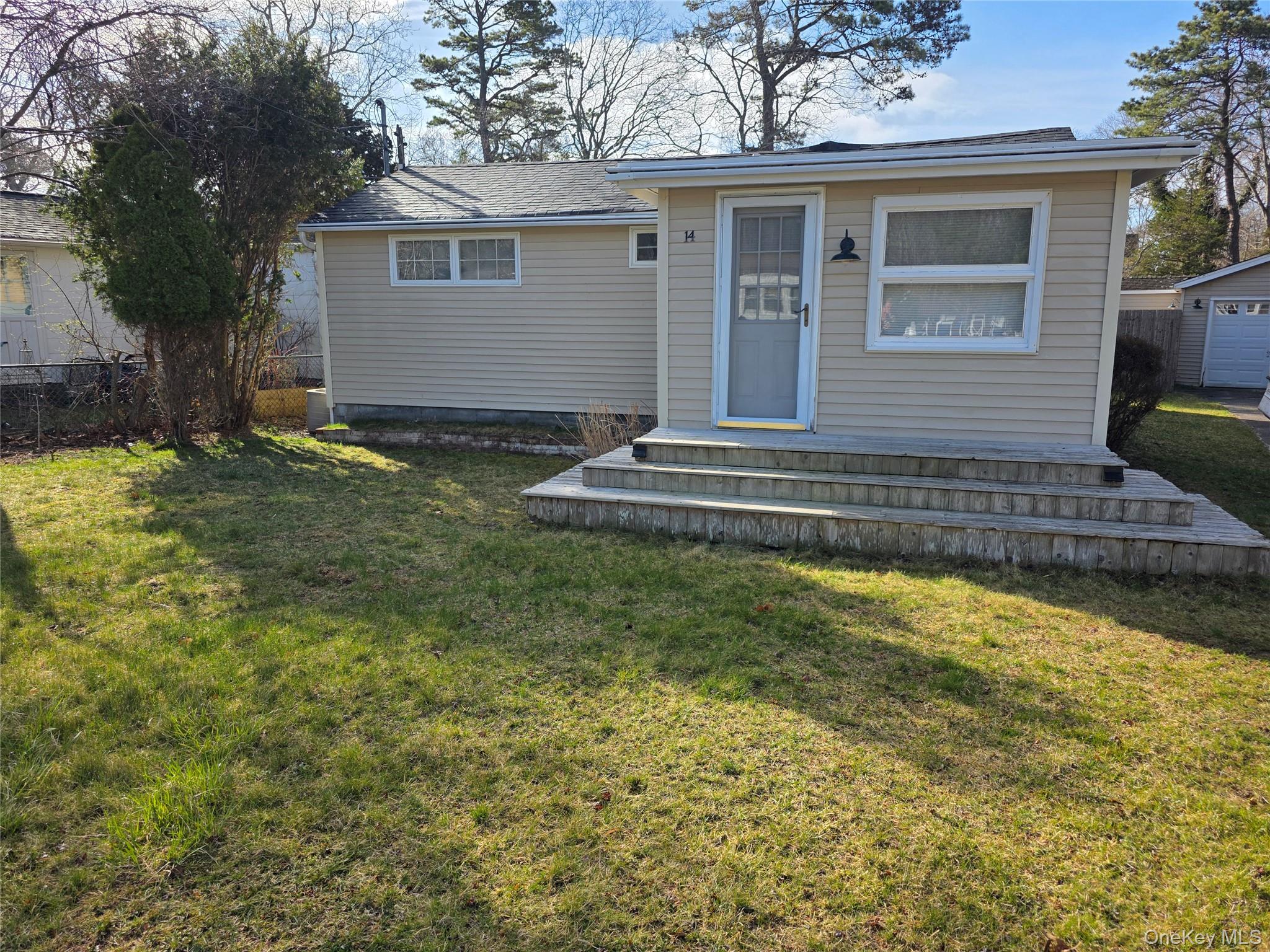 14 Lincoln Road Hampton Bays, NY 11946 - Photo 1 of 21