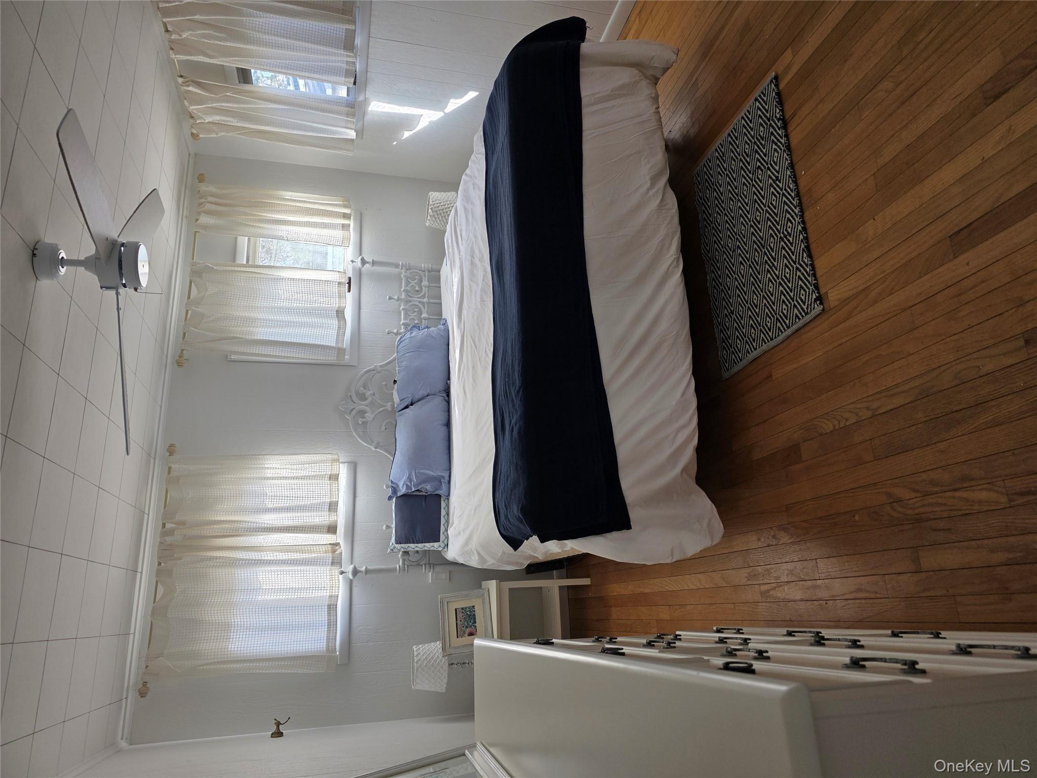 14 Lincoln Road Hampton Bays, NY 11946 - Photo 12 of 21