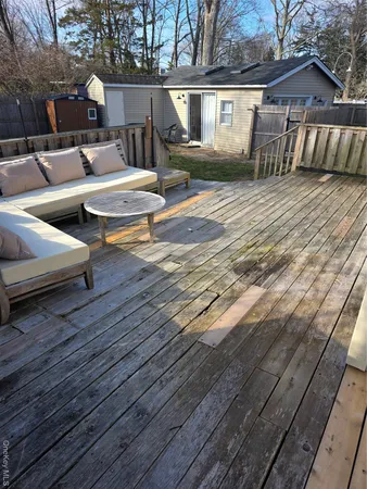 $759,000 | 14 Lincoln Road, Hampton Bays, NY 11946