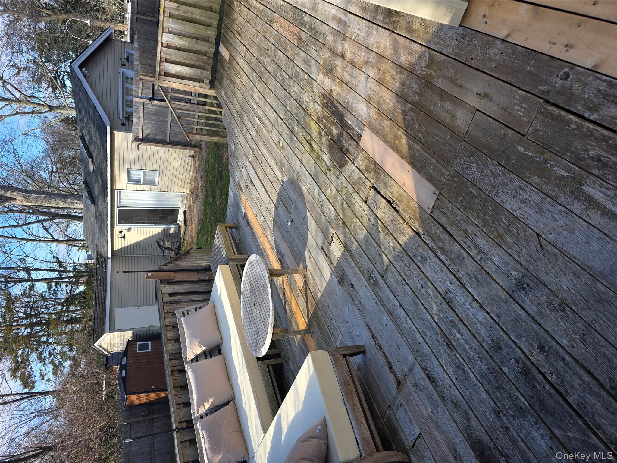 14 Lincoln Road Hampton Bays, NY 11946 - Photo 18 of 21