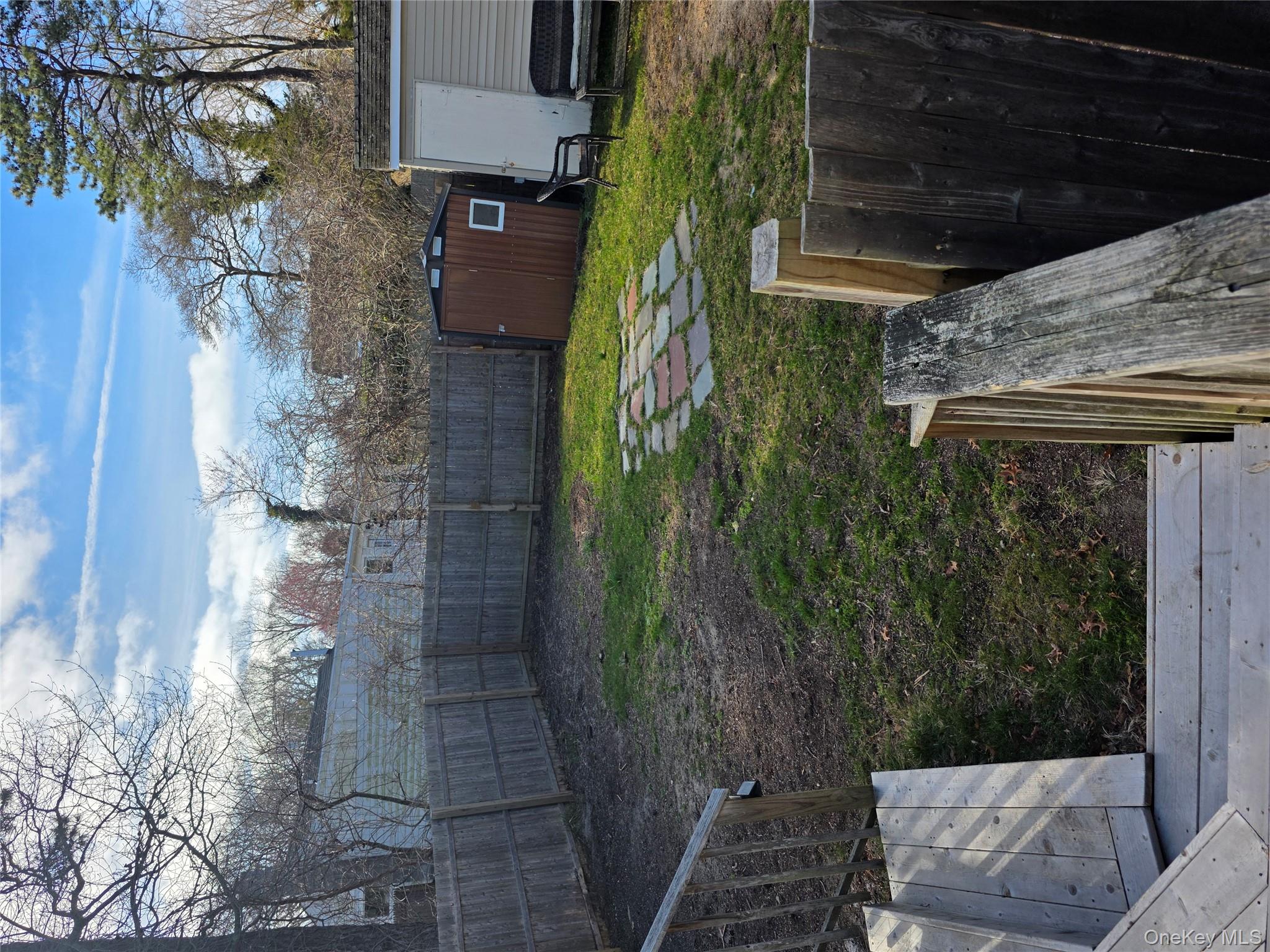 14 Lincoln Road Hampton Bays, NY 11946 - Photo 19 of 21