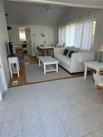 $759,000 | 14 Lincoln Road, Hampton Bays, NY 11946