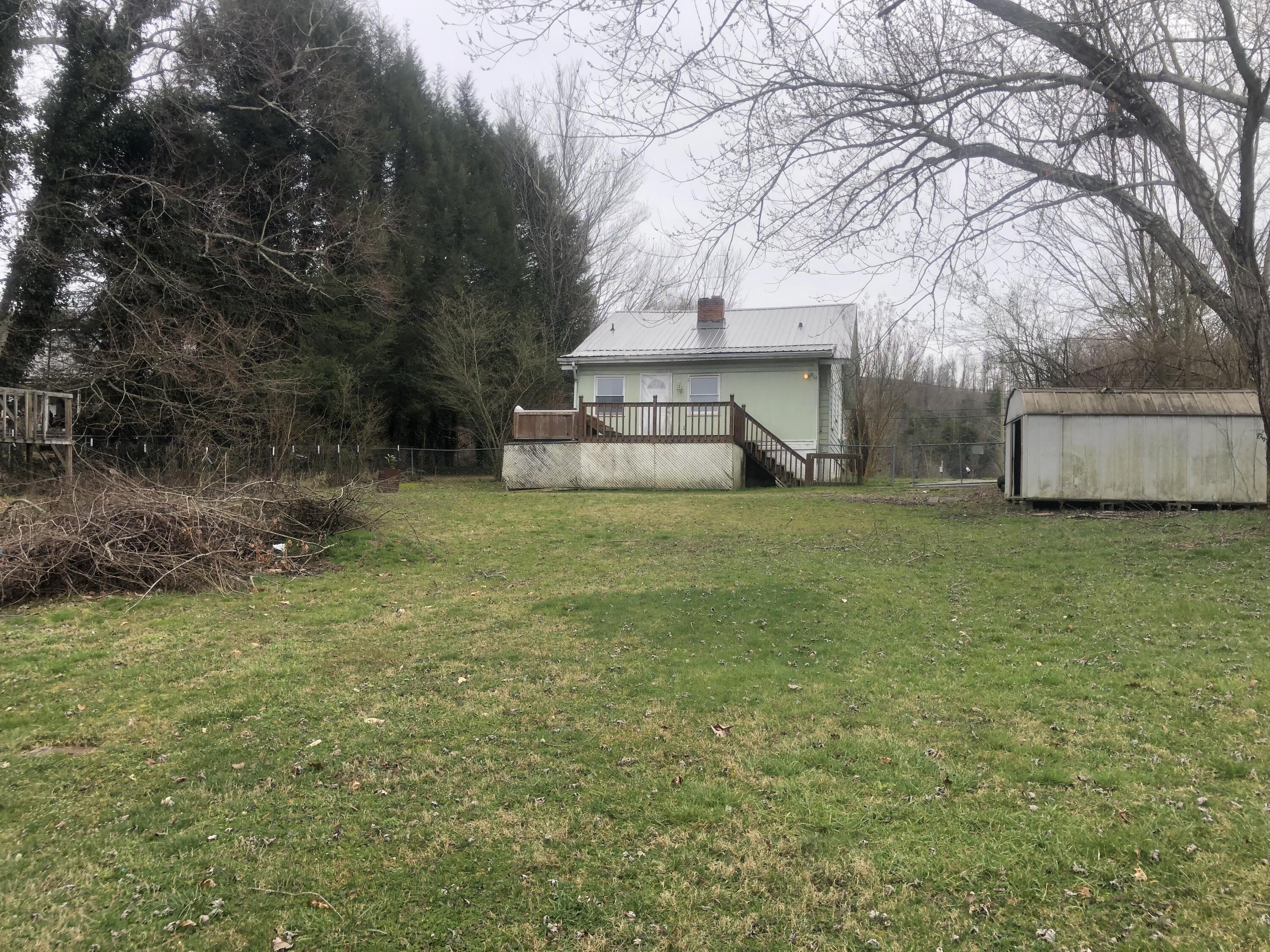 757 South Austin Springs Road Johnson City, TN 37601 - Photo 13 of 19 DAB4F476-568B-4186-A360-585EBB1648BE