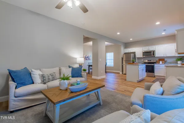 $11,999,900 | 3404-3585 Frylee Court, Kingsport, TN 37664