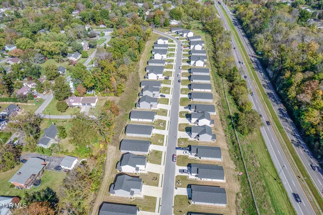 $13,400,000 | 3404-3585 Frylee Court, Kingsport, TN 37664