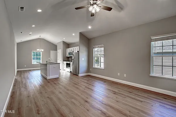 $11,999,900 | 3404-3585 Frylee Court, Kingsport, TN 37664