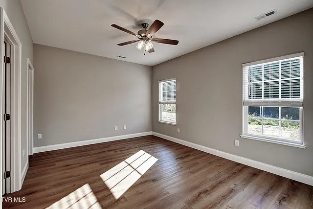 $13,400,000 | 3404-3585 Frylee Court, Kingsport, TN 37664