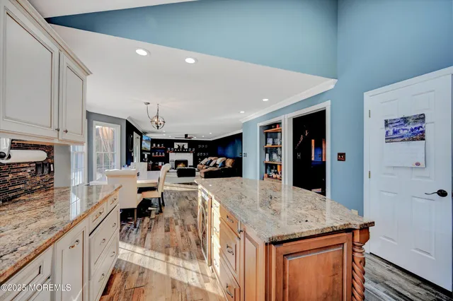 $1,050,000 | 26 Saddlebrook Road, Millstone Township, NJ 08535