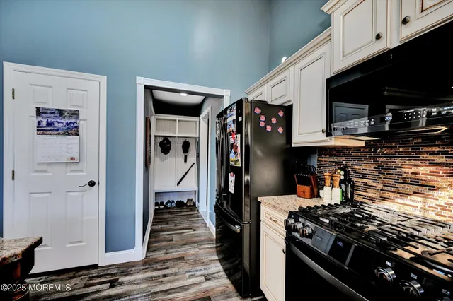 $1,050,000 | 26 Saddlebrook Road, Millstone Township, NJ 08535