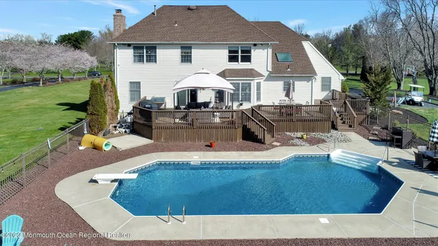 $1,050,000 | 26 Saddlebrook Road, Millstone Township, NJ 08535