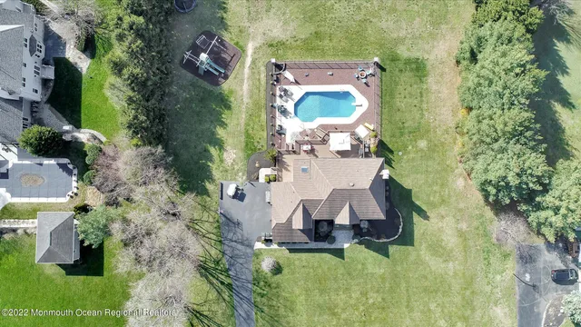 $1,050,000 | 26 Saddlebrook Road, Millstone Township, NJ 08535