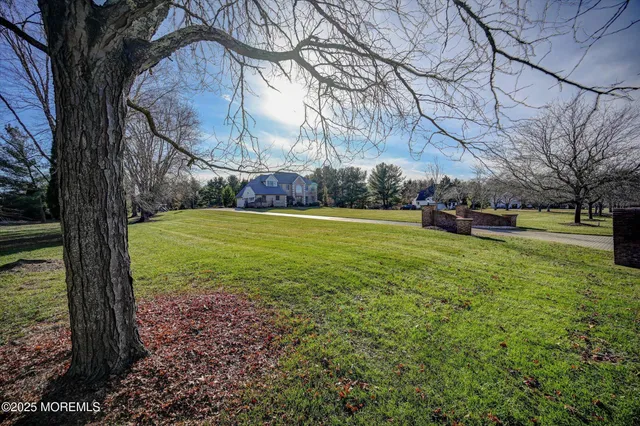 $1,050,000 | 26 Saddlebrook Road, Millstone Township, NJ 08535