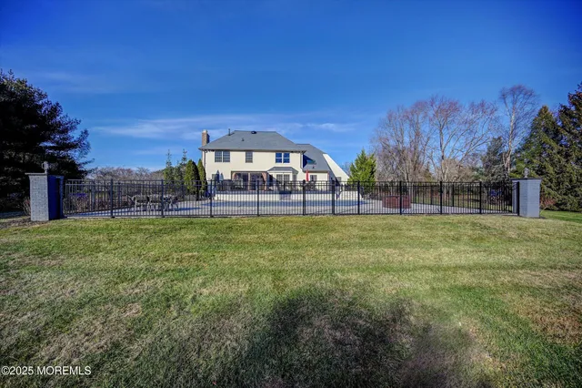$1,050,000 | 26 Saddlebrook Road, Millstone Township, NJ 08535