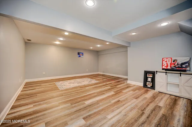 $1,050,000 | 26 Saddlebrook Road, Millstone Township, NJ 08535