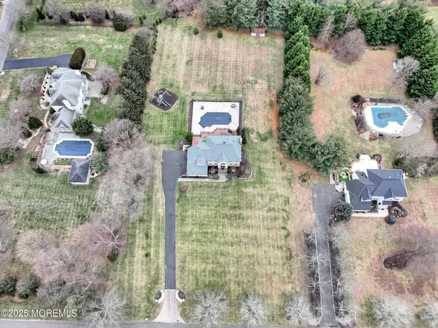 $1,050,000 | 26 Saddlebrook Road, Millstone Township, NJ 08535