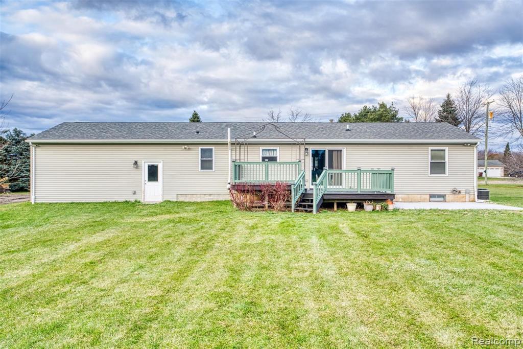 10285 Converse Road Fowlerville, MI 48836 - Photo 28 of 30