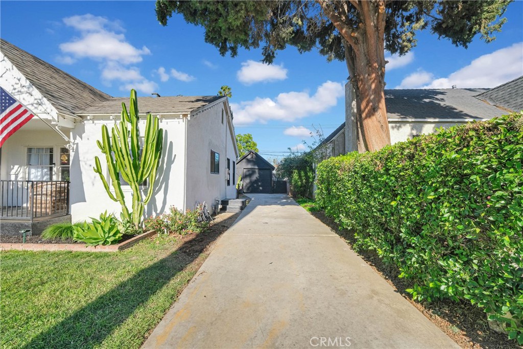 3493 Bandini Avenue Riverside, CA 92506 - Photo 31 of 35