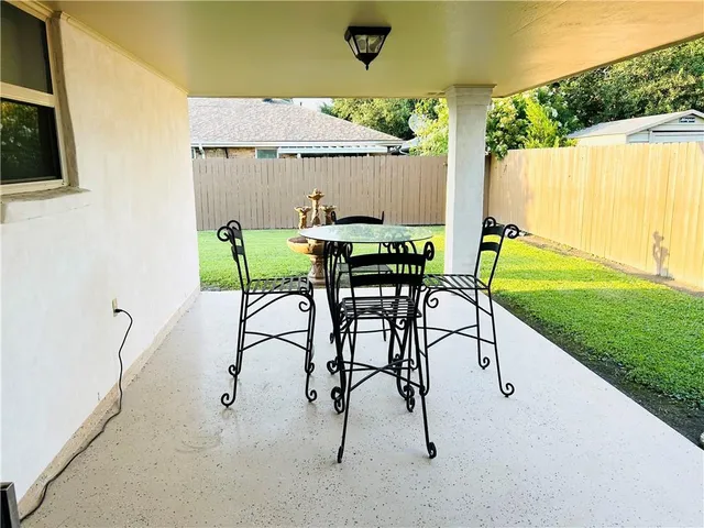 $2,350 | 4957 Avron Boulevard, Metairie, LA 70006