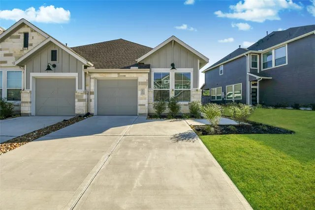 $1,950 | 623 Silver Pear Court, Montgomery, TX 77316