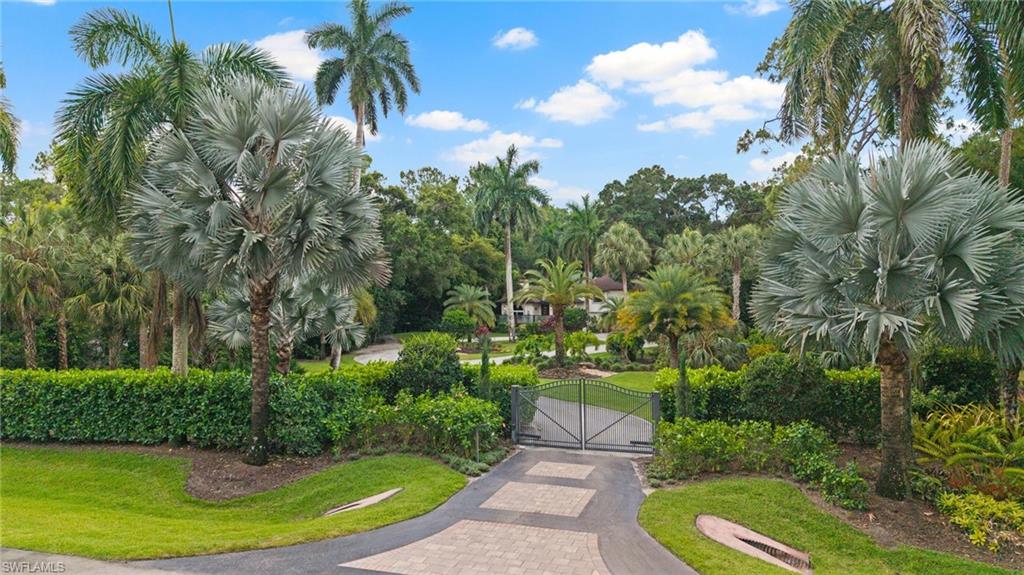 5070 Tamarind Ridge Drive Naples, FL 34119 - Photo 2 of 44