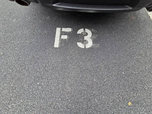 $2,500 | 3040 Falmouth Road, Unit F3, Osterville, MA 02655