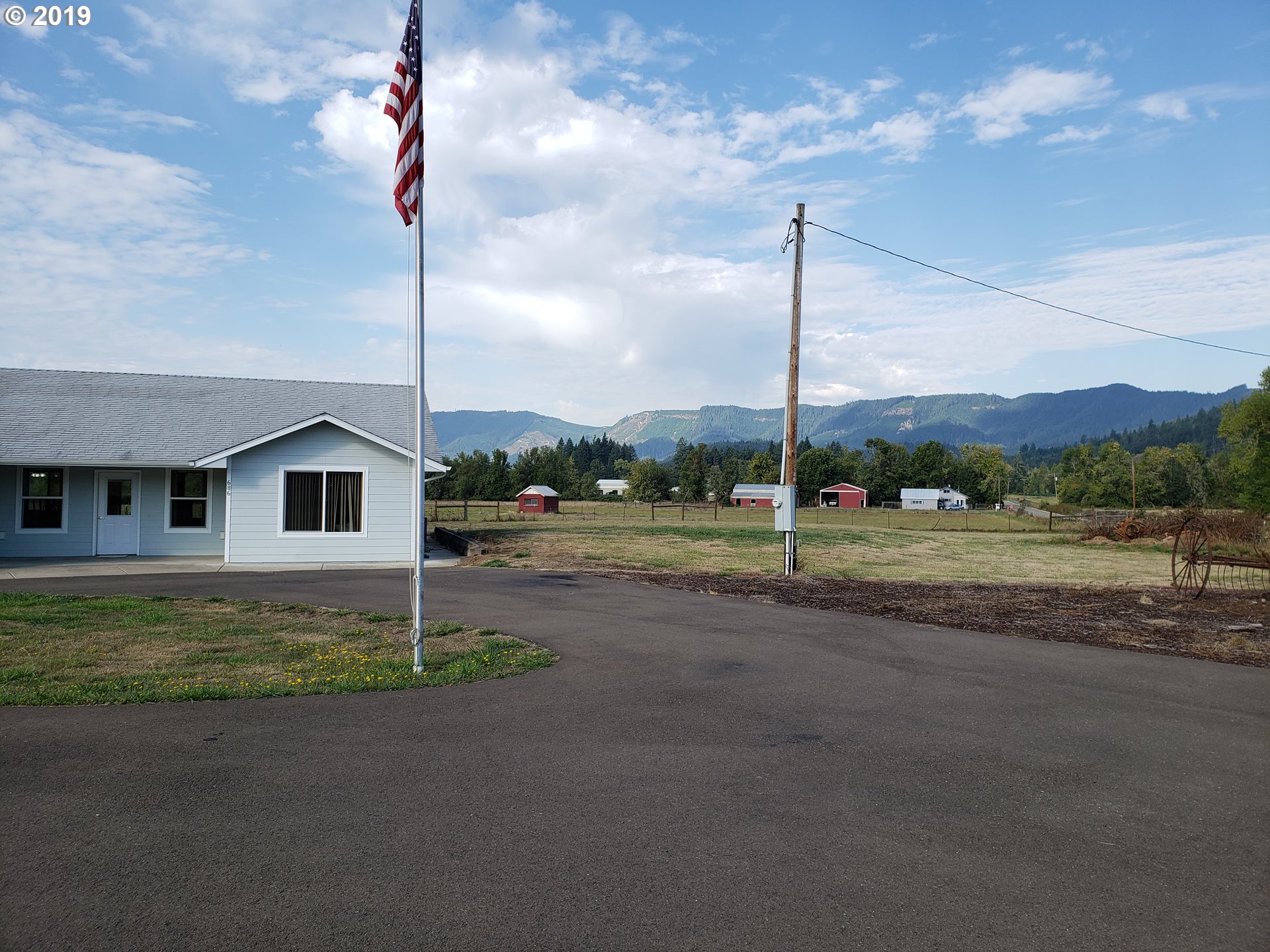 686 Upper Camas Road Camas Valley, OR 97416 - Photo 2 of 25