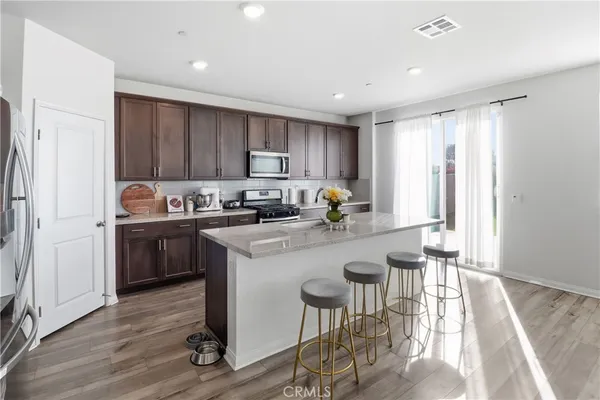 $665,000 | 15587 Crusader Drive, Moreno Valley, CA 92551