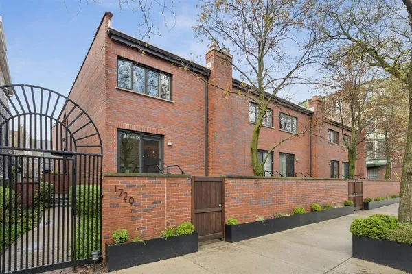 $860,000 | 1720 North Orchard Street, Unit E, Chicago, IL 60614
