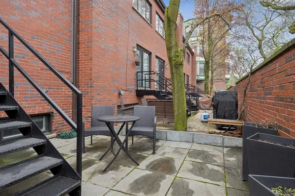 $860,000 | 1720 North Orchard Street, Unit E, Chicago, IL 60614