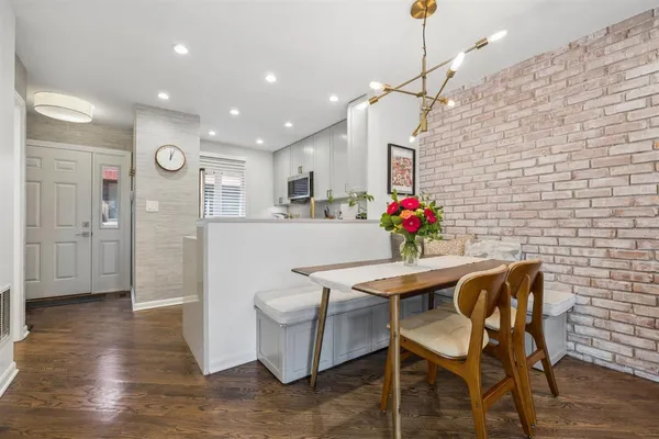 $860,000 | 1720 North Orchard Street, Unit E, Chicago, IL 60614