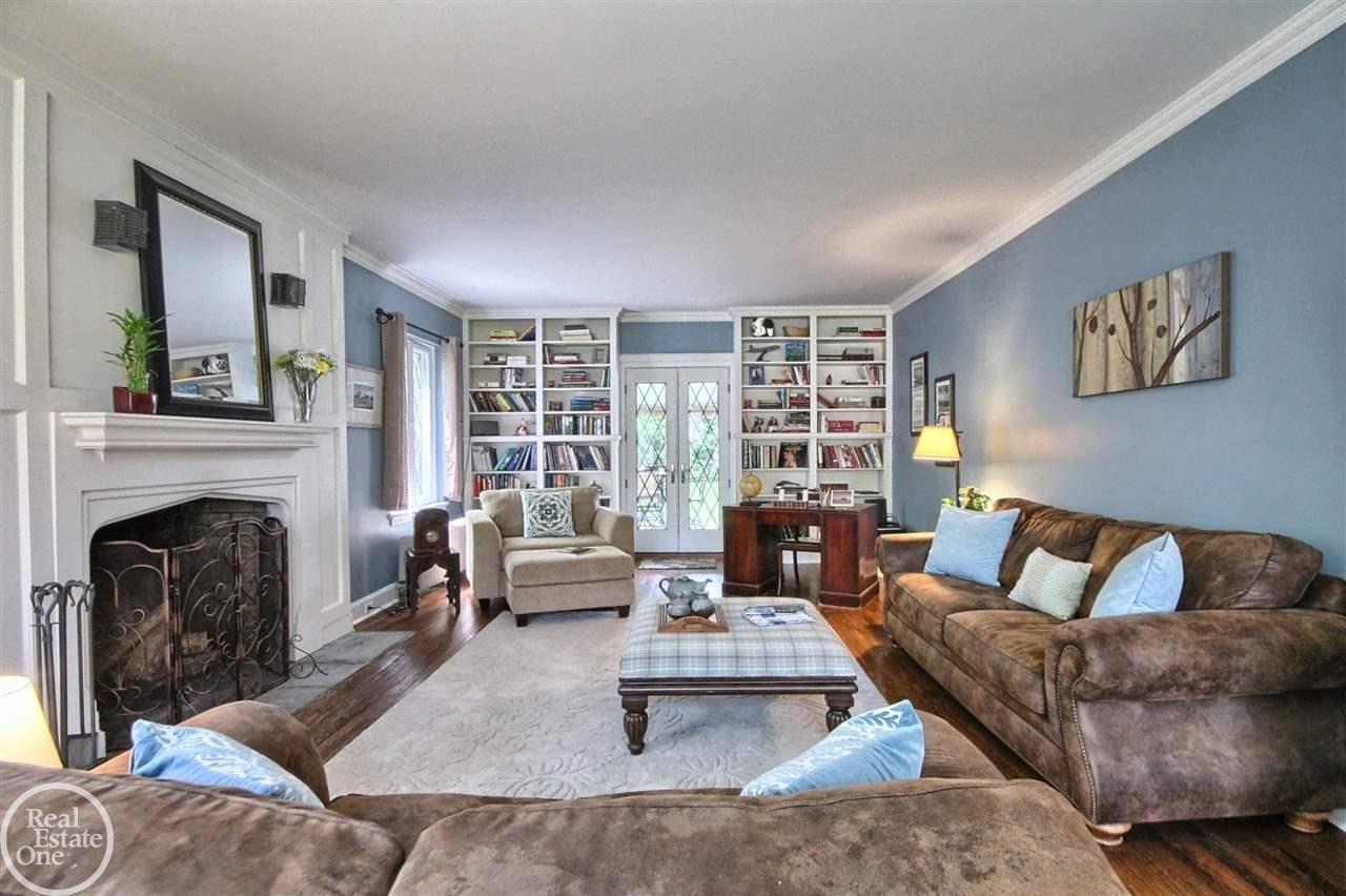 1045 Harvard Road Grosse Pointe, MI 48230 - Photo 11 of 29 31246253-10.JPG