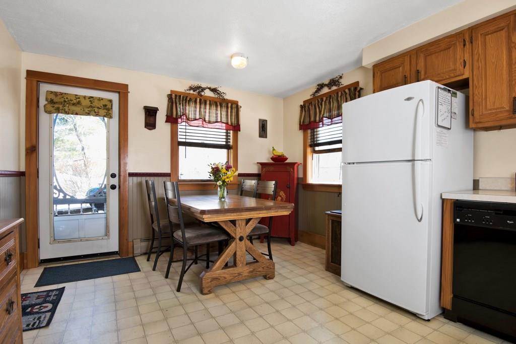 122 Penney Road New Gloucester, ME 04260 - Photo 2 of 33 Photo