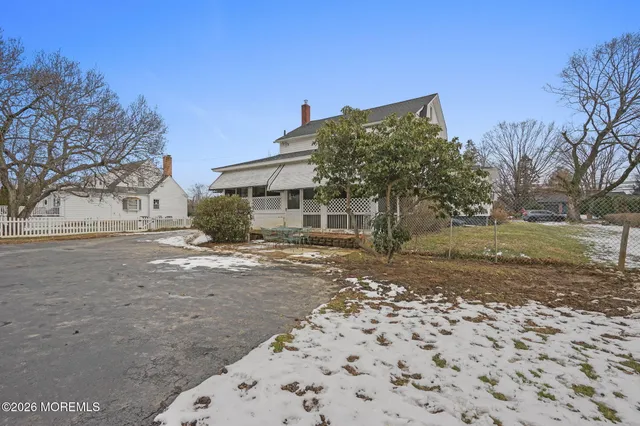 $650,000 | 319 Broadway Road, Freehold, NJ 07728